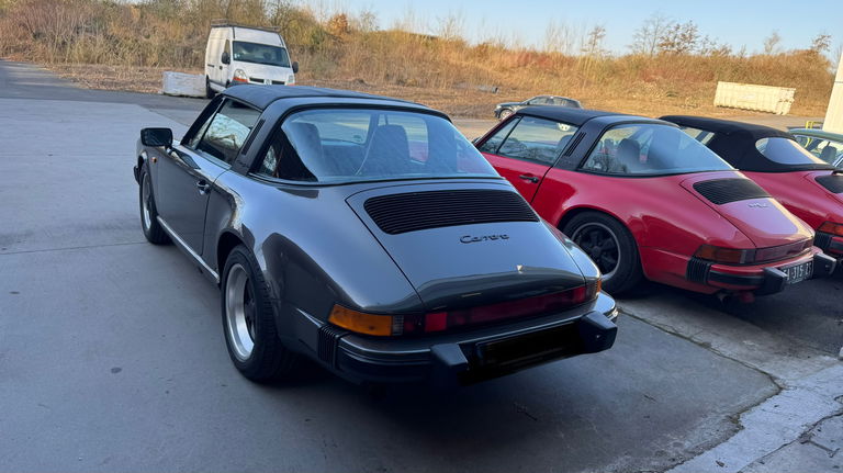 Porsche 911 Carrera 3.2