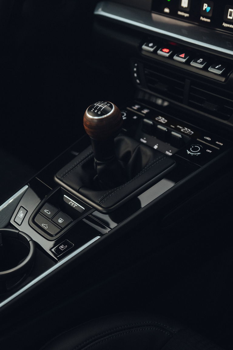 Porsche 992.2 Carrera T