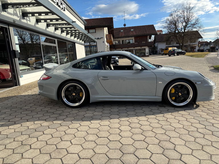 Porsche 997 Sport Classic