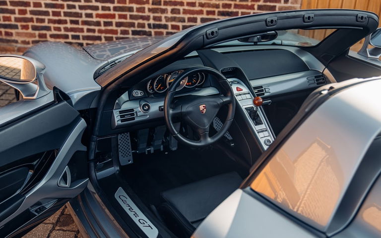 Porsche Carrera GT