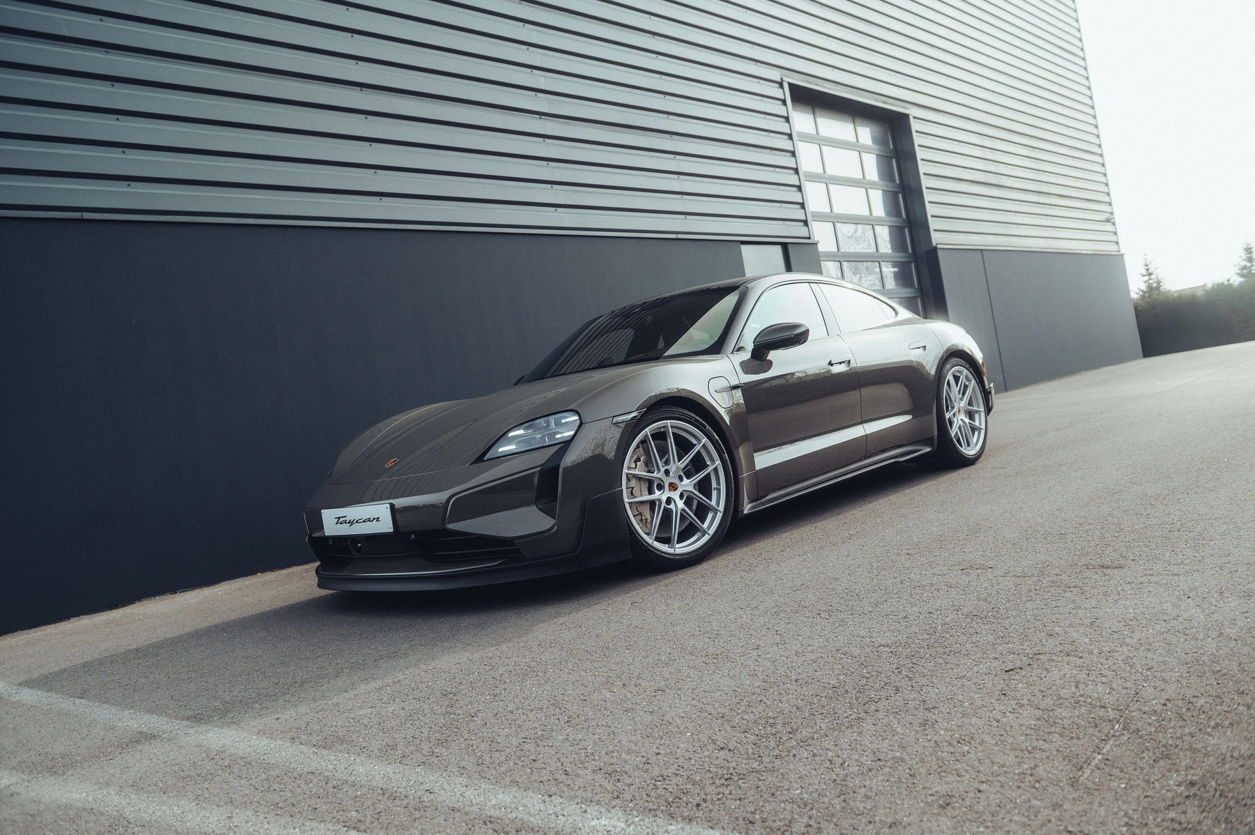 taycan-turbo-gt-for-sale-9.jpg