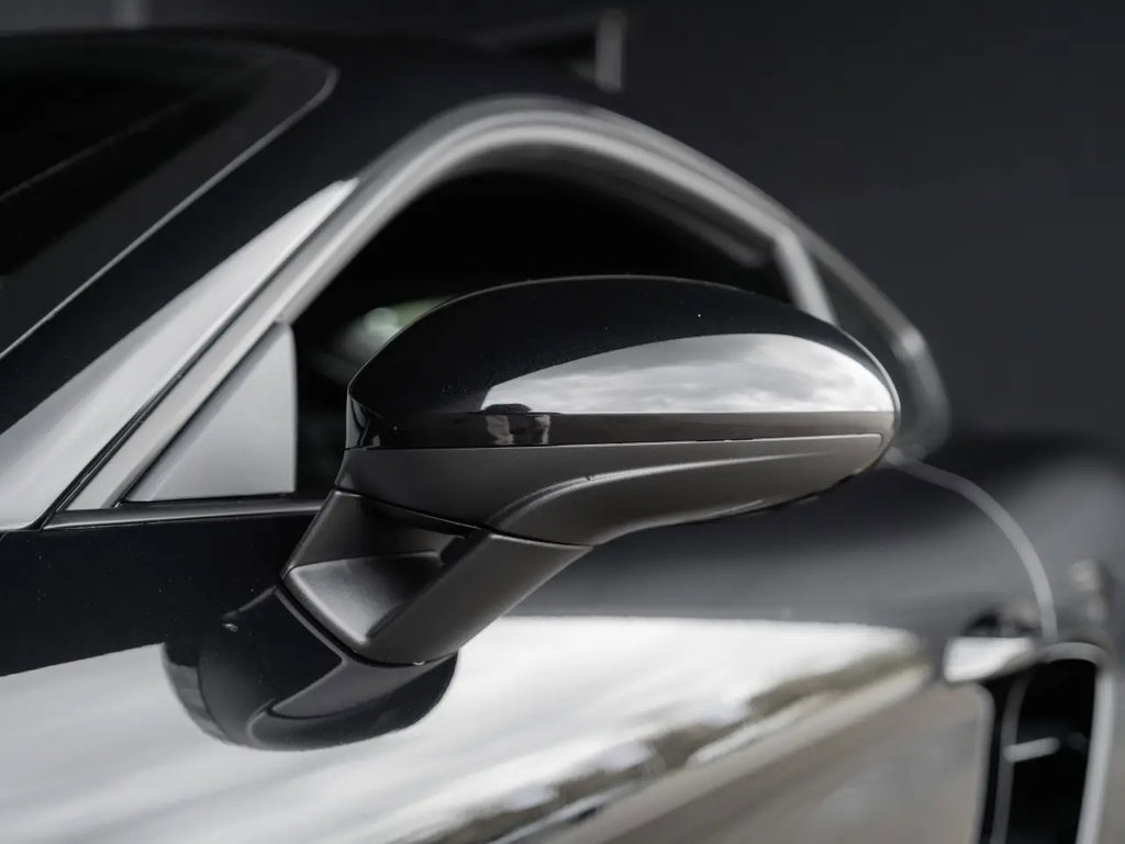 Porsche 718 Cayman