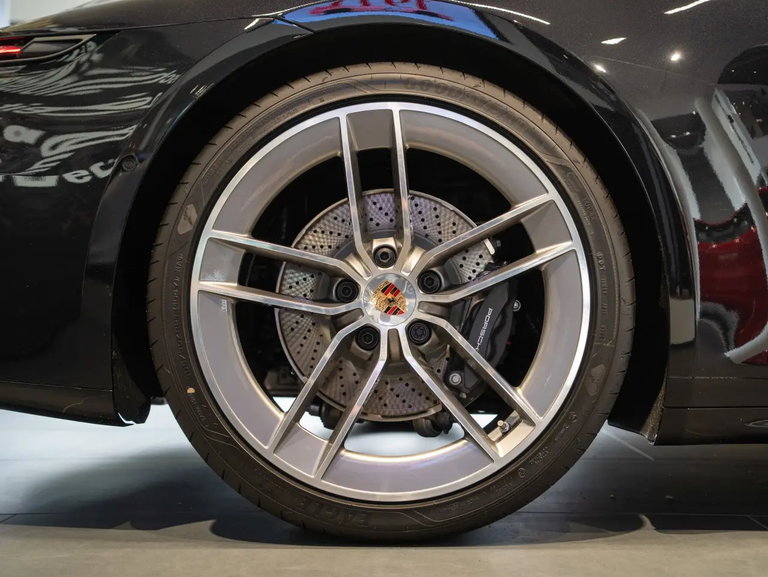 Porsche 992.2 Carrera