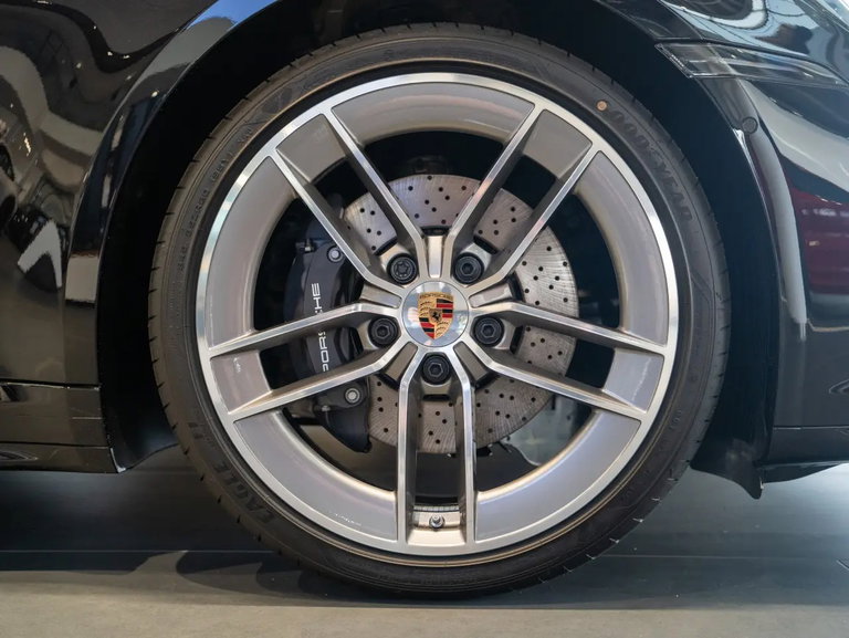 Porsche 992.2 Carrera