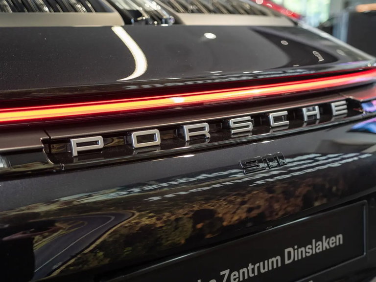 Porsche 992.2 Carrera