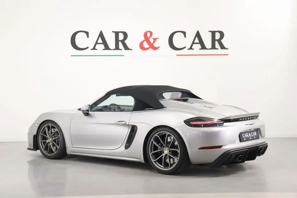 Porsche 718 Spyder