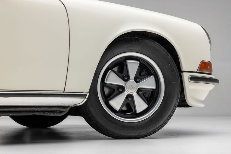 Porsche 911 S (F-Modell)