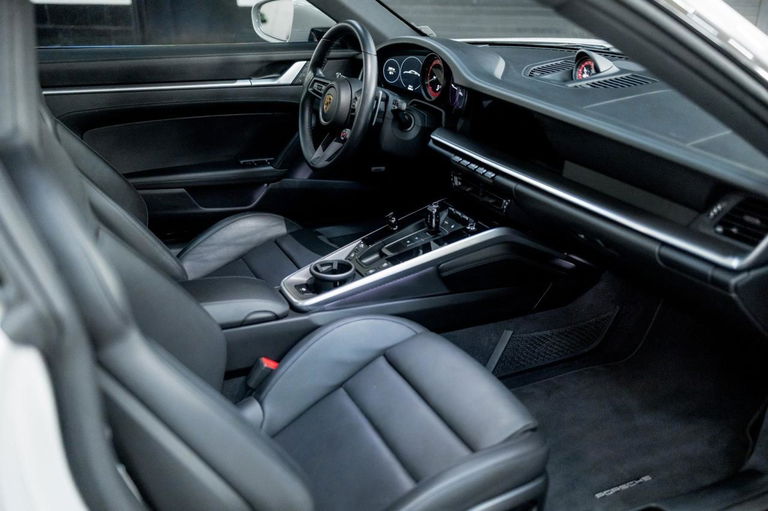 Porsche 992 Carrera S