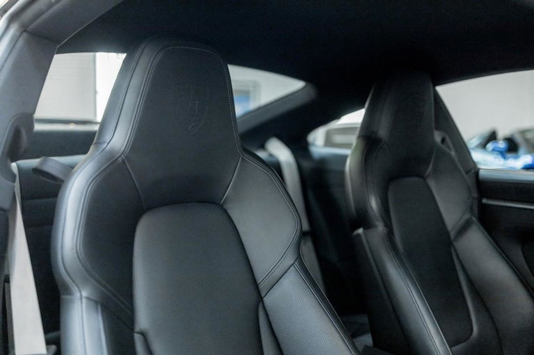 Porsche 992 Carrera S