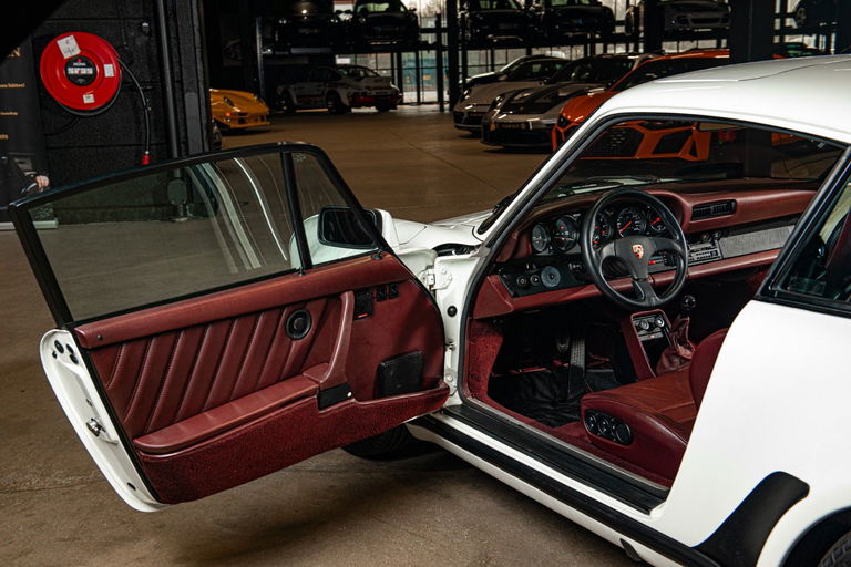 Porsche 911 Turbo 3.3