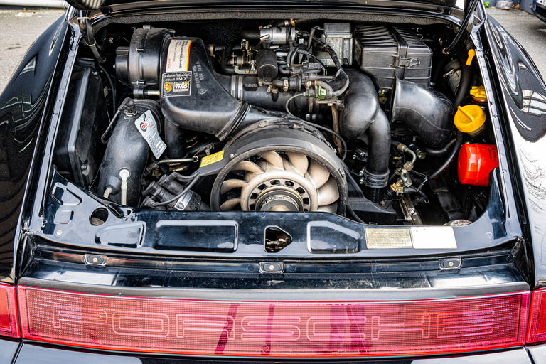 Porsche 964 Carrera 2