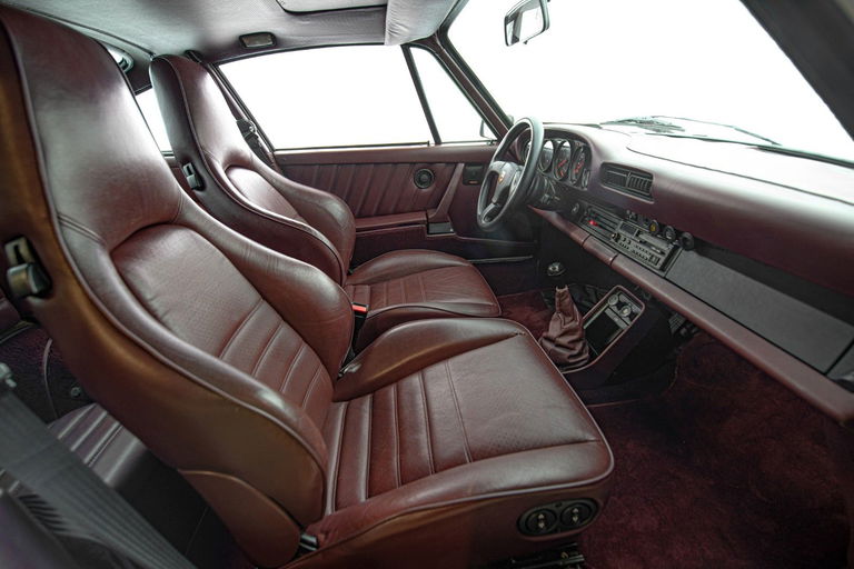 Porsche 911 Turbo 3.3