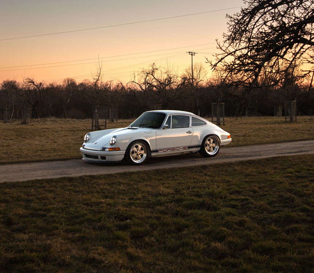 Porsche 911 Backdate