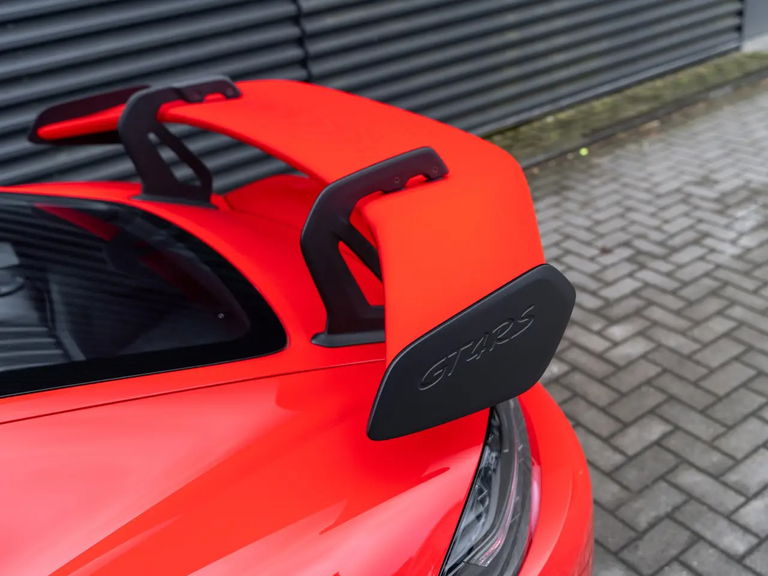 Porsche 718 Cayman GT4 RS