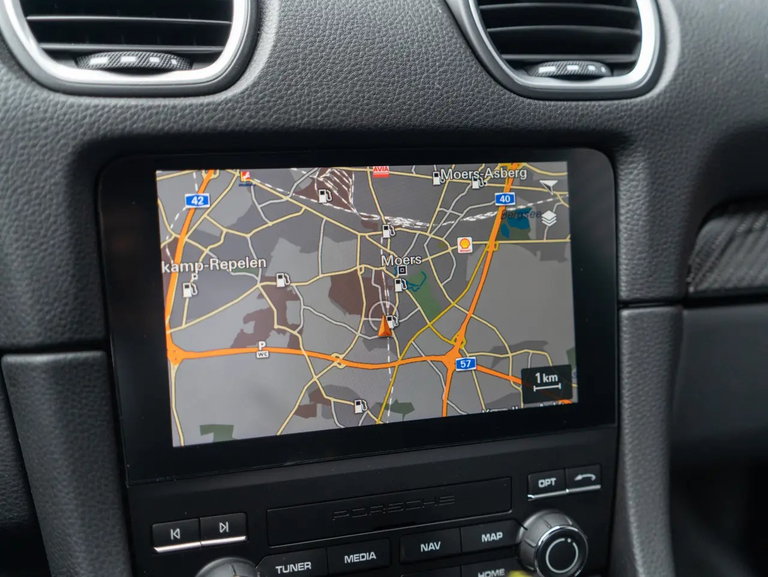 Porsche 718 Cayman GT4 RS