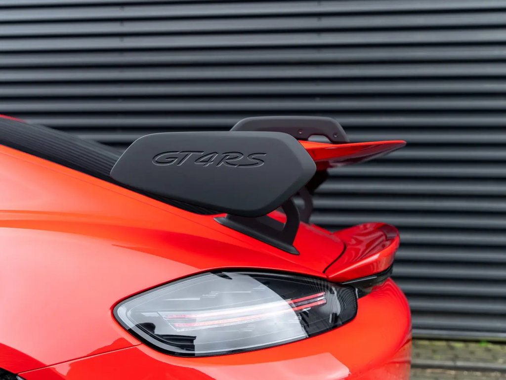 Porsche 718 Cayman GT4 RS