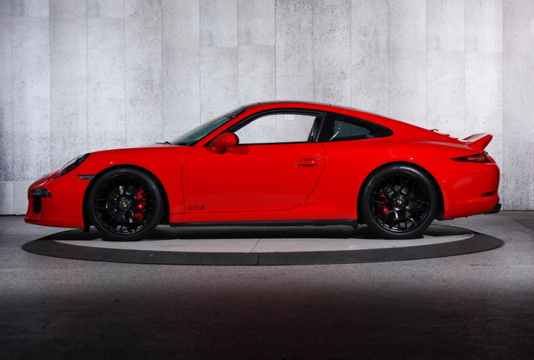 Porsche 991 Carrera GTS