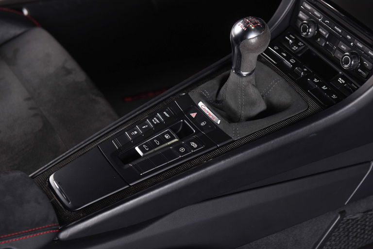 Porsche 991 Carrera GTS