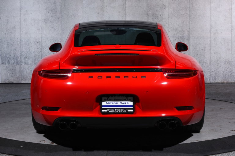 Porsche 991 Carrera GTS