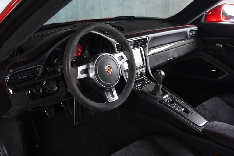 Porsche 991 Carrera GTS