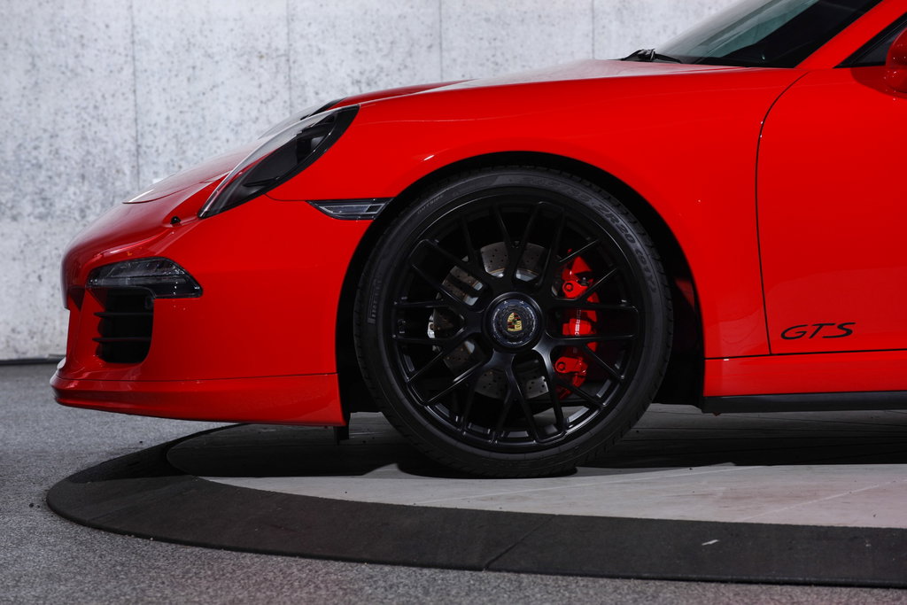 Porsche 991 Carrera GTS