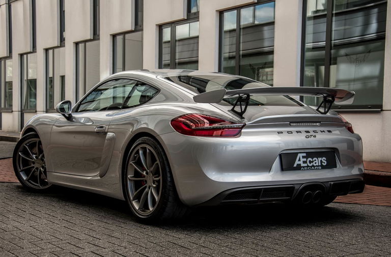 Porsche 981 Cayman GT4