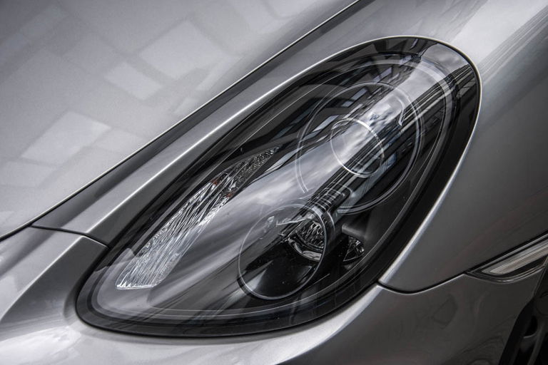Porsche 981 Cayman GT4