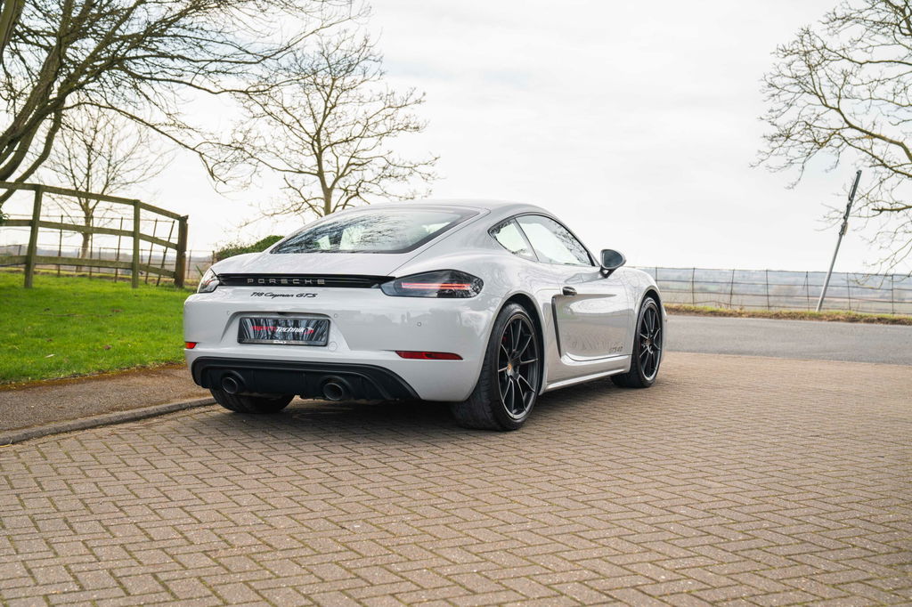 Porsche 718 Cayman GTS 4.0