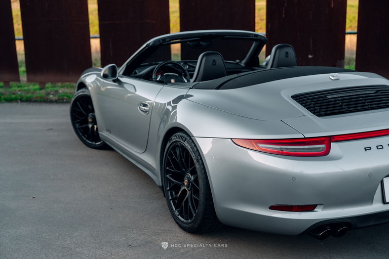 Porsche 991 Carrera 4 GTS
