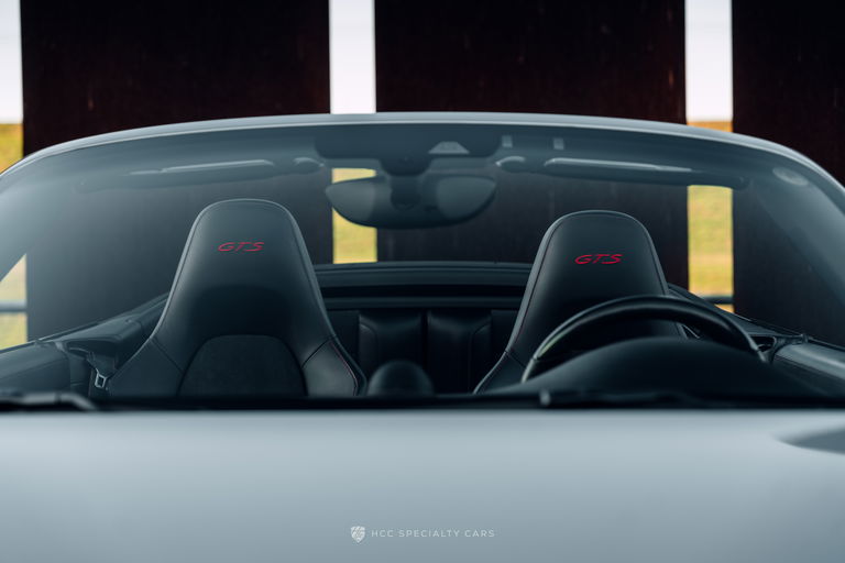 Porsche 991 Carrera 4 GTS