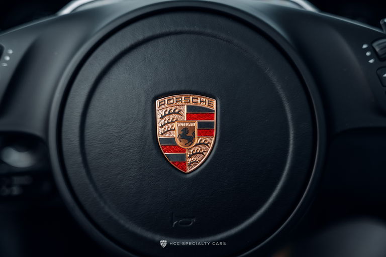 Porsche 991 Carrera 4 GTS