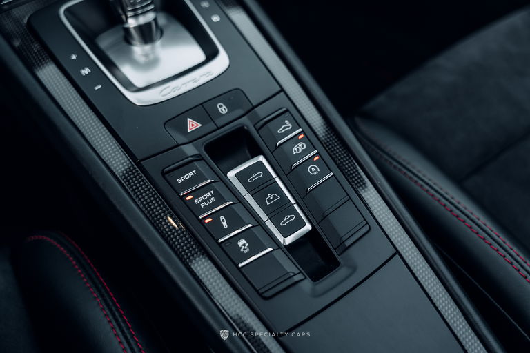 Porsche 991 Carrera 4 GTS