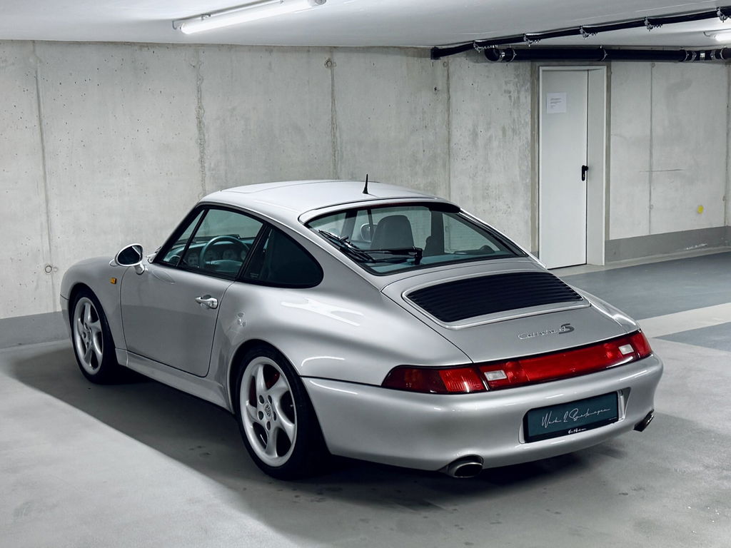 Porsche 993 Carrera 4S