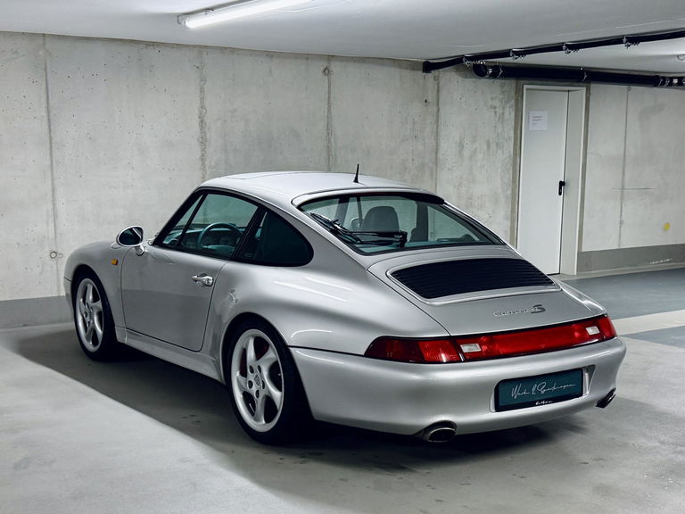 Porsche 993 Carrera 4S