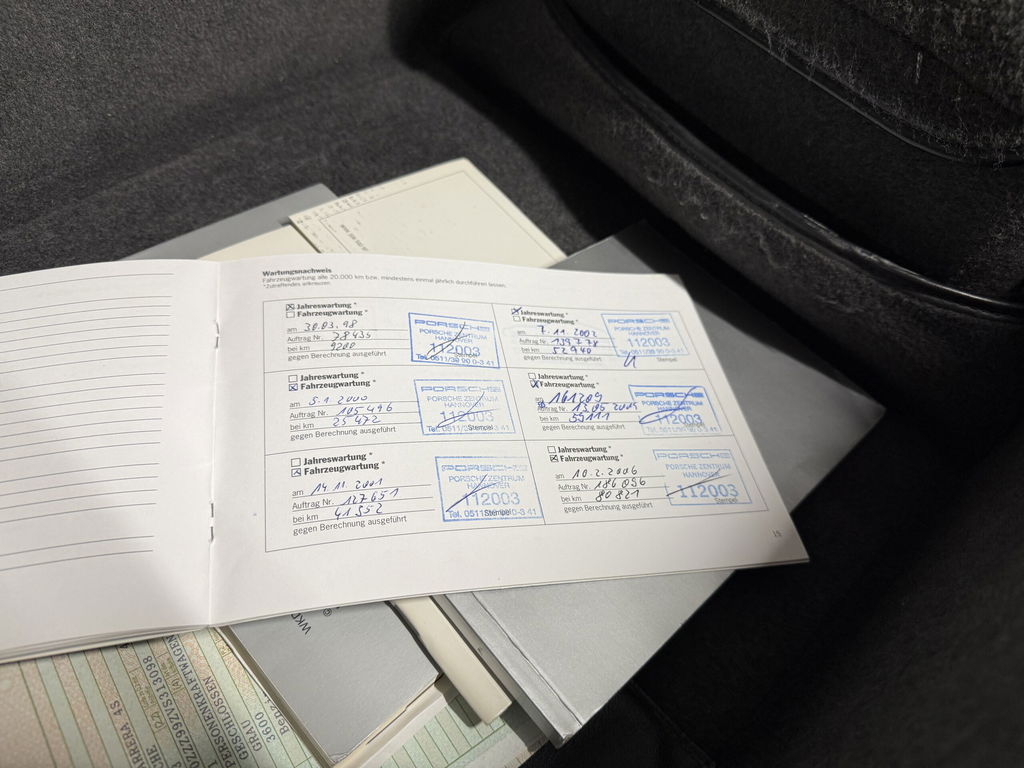 Porsche 993 Carrera 4S