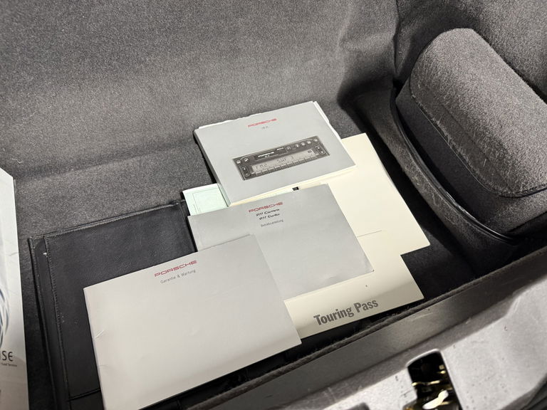 Porsche 993 Carrera 4S