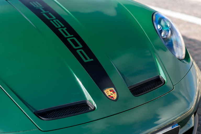 Porsche 992 GT3 Touring