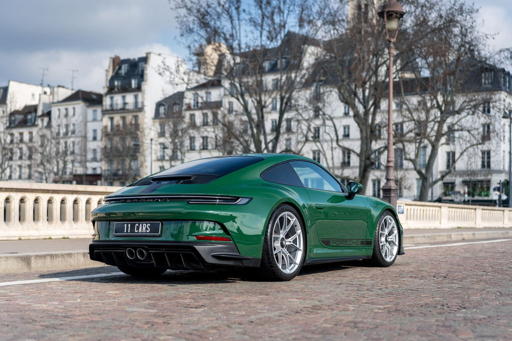 Porsche 992 GT3 Touring