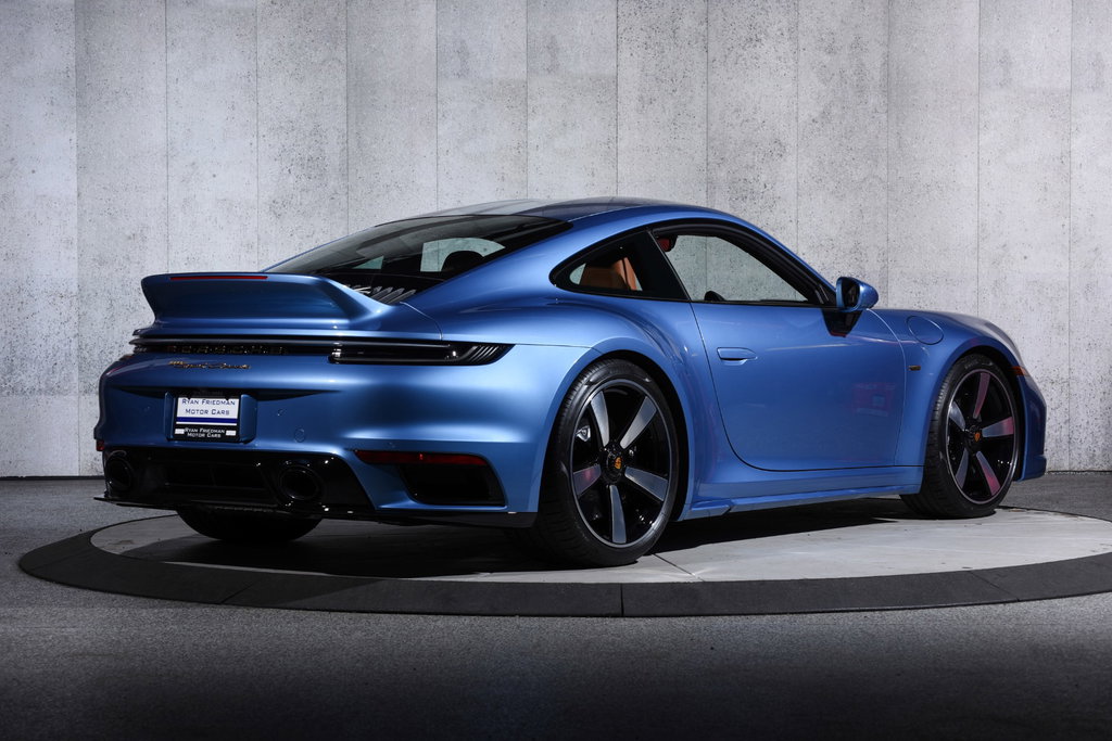 Porsche 992 Sport Classic