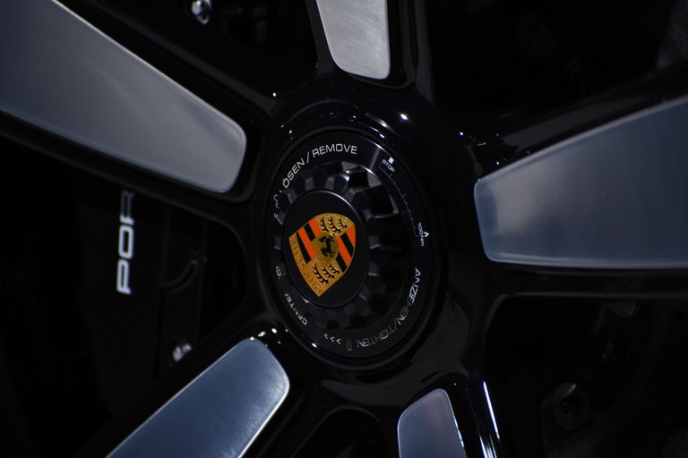 Porsche 992 Sport Classic