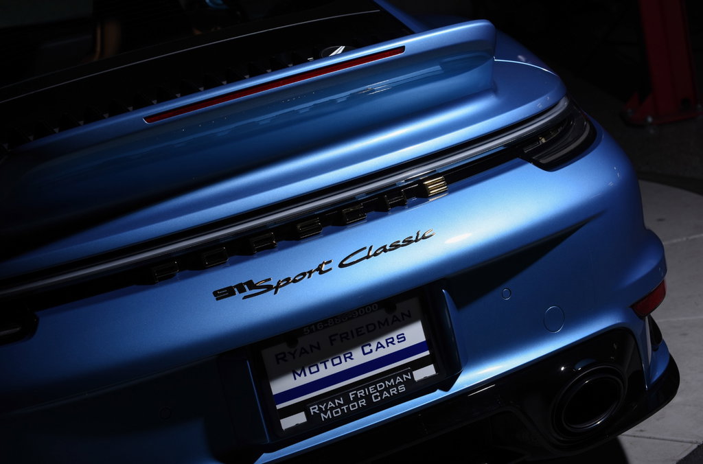 Porsche 992 Sport Classic