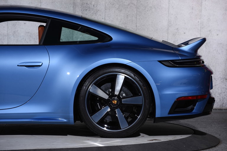 Porsche 992 Sport Classic