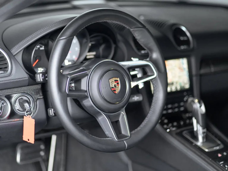 Porsche 718 Boxster S