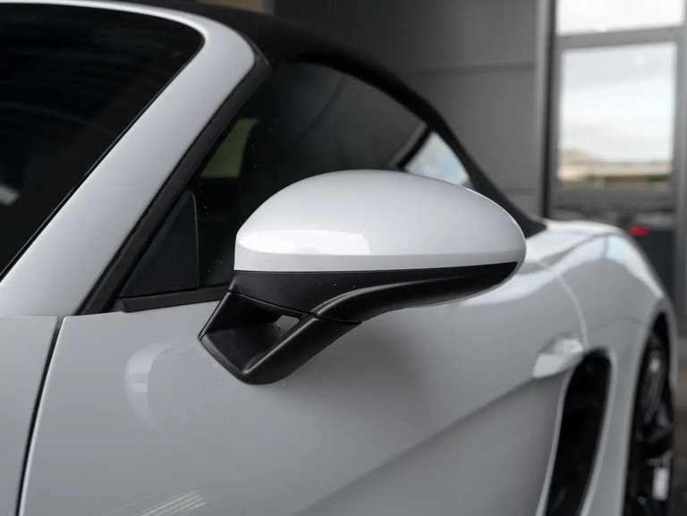 Porsche 718 Boxster S