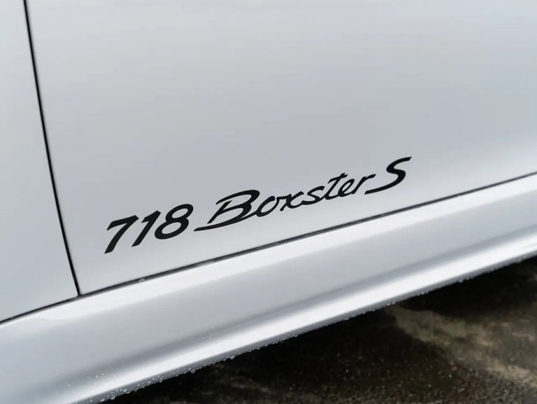 Porsche 718 Boxster S