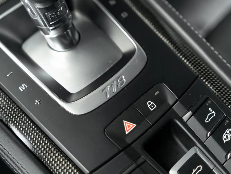 Porsche 718 Boxster S