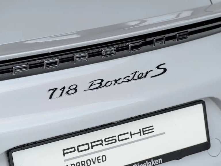 Porsche 718 Boxster S