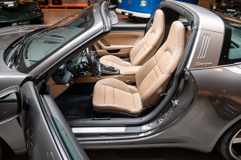 Porsche 992 Targa 4