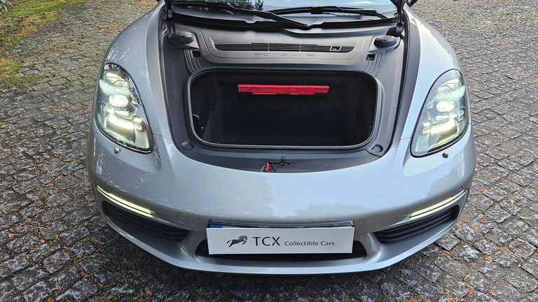 Porsche 718 Cayman S