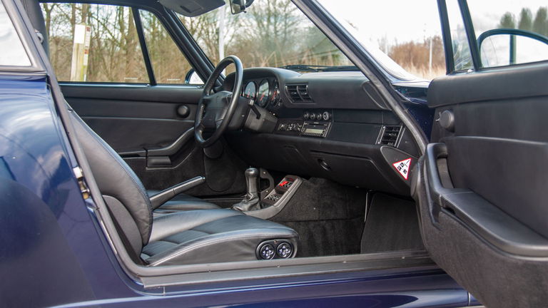 Porsche 993 Carrera 4S